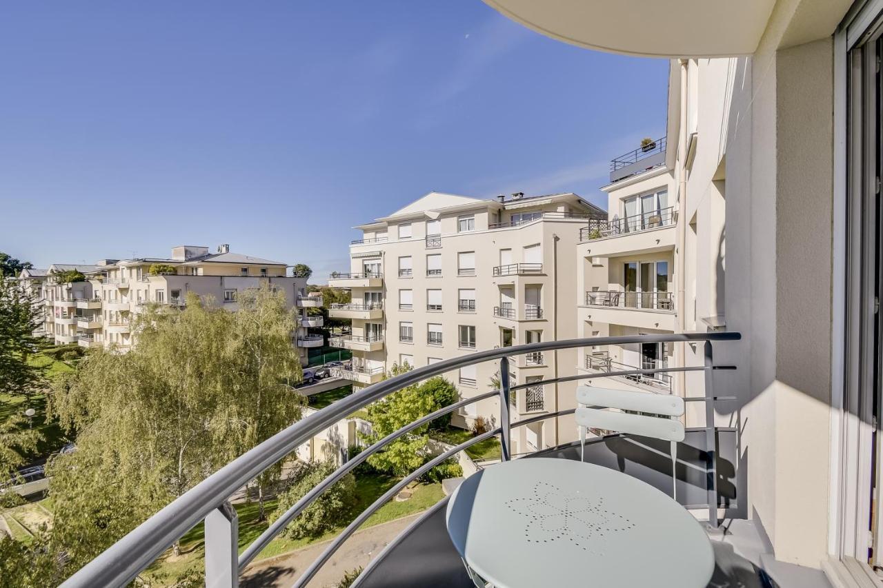 塞尔吉Chic Apart With Parking And Balcony公寓 外观 照片